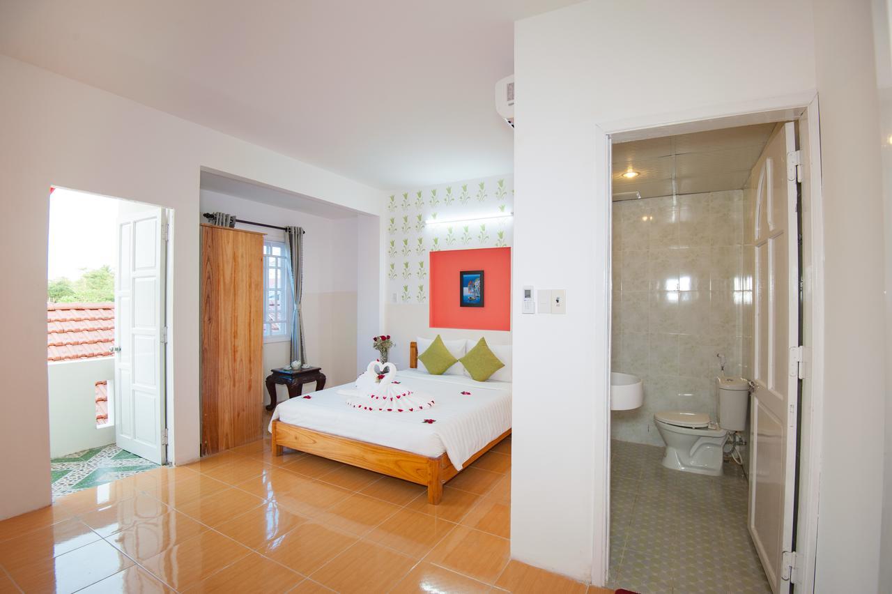 Tri Tran Homestay ホイアン エクステリア 写真